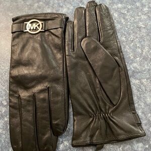 MK Soft Leather Gloves
NWOT